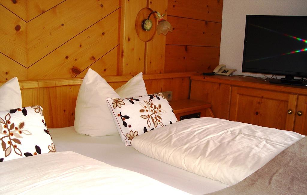 Hotel Garni Apart Elfriede Fiss Pokój zdjęcie